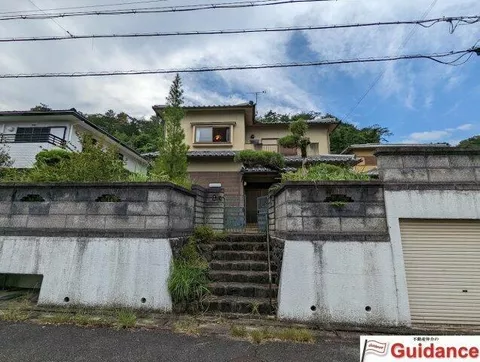 Yoshino District, Oyo Town, Oaza Tsuchida (Koshibe Station), single-story building, 5DK