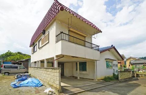 Koshu-shi, Shioyama Kamioso (Shioyama station) Single-story building 6K

Koshu-shi, Koshu