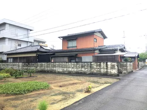Kanonji City, Ikuta-cho (Kanonji Station), 2-story building, 8DK