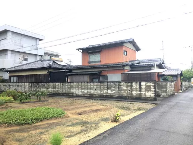 Kanonji City, Ikuta-cho (Kanonji Station), 2-story building, 8DK