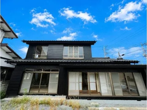 [Renovated Property] ☆4LDK & storage & 72 tsubo lot☆ Available for viewing today♪
