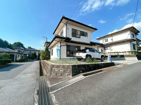 Used single-family home in Miyoshi City, Yonkankan Town - Image 3