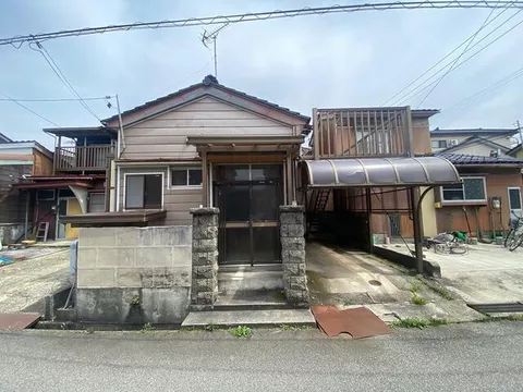 Toyama City, Kitadai (Kureha Station) Single-story building 3K