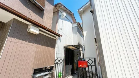 Kawasaki City, Kawasaki Ward, Showa 2-chome (Daishi Bridge Station) 2-story 3DK