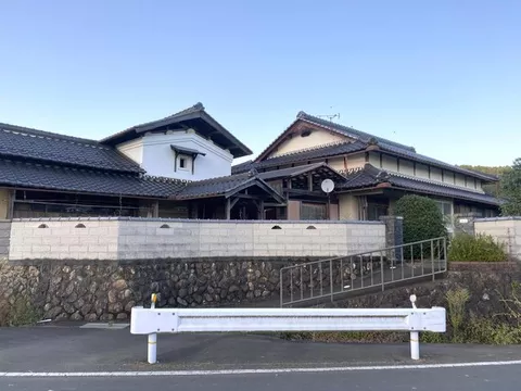 ■Spacious 179 tsubo land! ■A living environment where you can relax!