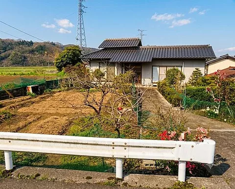 Used single-family home, Tsuyama City, Higa
