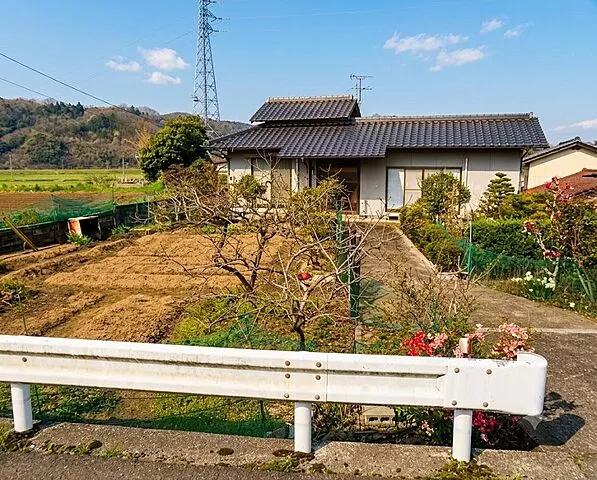 Used single-family home, Tsuyama City, Higa