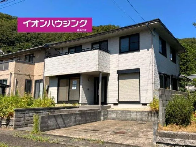Tsuruga City, Fujigaoka Town (Tsuruga Station), 2-story, 6LDK