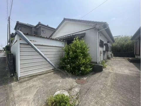 Yatabe (Shiiwa Station) 1.5 million yen