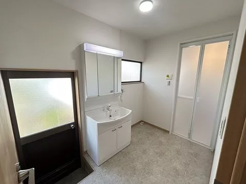 Used single-family home in Miyoshi City, Yonkankan Town - Image 15
