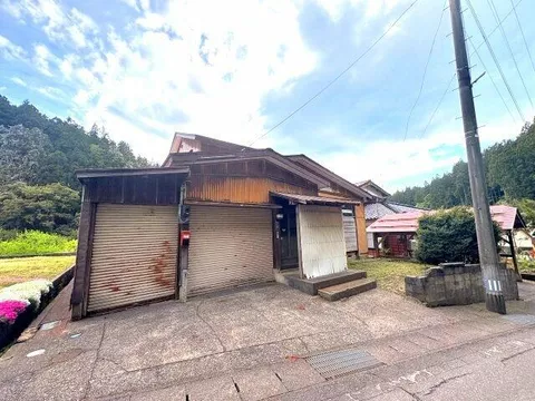Nishiyama Town, Kashiwazaki City, Myohouji (Nishiyama Station) Single-story building 6DK