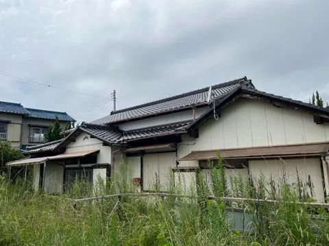 Shirahama, Shirahama Town, Minamiboso City (Tateyama Station) Single-story building 3DK