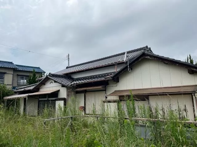 Shirahama, Shirahama Town, Minamiboso City (Tateyama Station) Single-story building 3DK