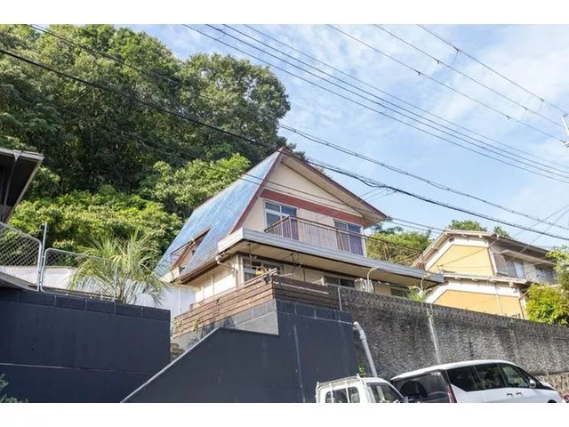 Quiet residential area. Bathroom and kitchen remodeled in Heisei 9.