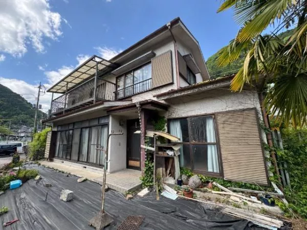 Okutama Town, Nishitama District, Hikawa (Okutama Station) 2-story 5DK