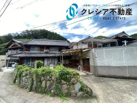 Funamachi, Kurodasho-cho, Nishiwaki-city (Funamachiguchi station) 2F, 10LDK

1,950,000 yen