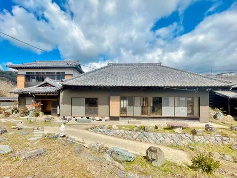 Hitachiota City, Nishikawauchi Shimomachi (Hitachiota Station), two-story building, 9LDK