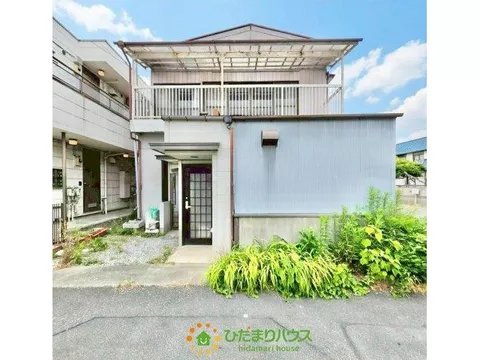 Shopping facilities within walking distance! Highly convenient location♪ Leave it to Hidamari House♪