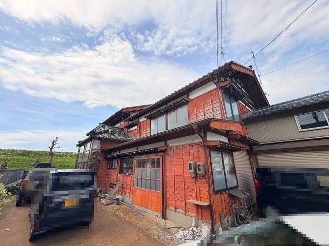 Kurotsu Town 5 million yen