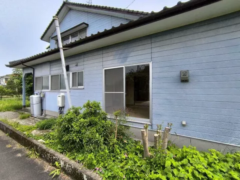Nakatsu City, Oaza Shimomiyanaga (Yoshitomi Station) 2-story building 5DK