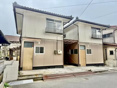 Kurashiki City, Kojima Karakoto 3-chome (Kaminocho Station) 2-story building 8DK