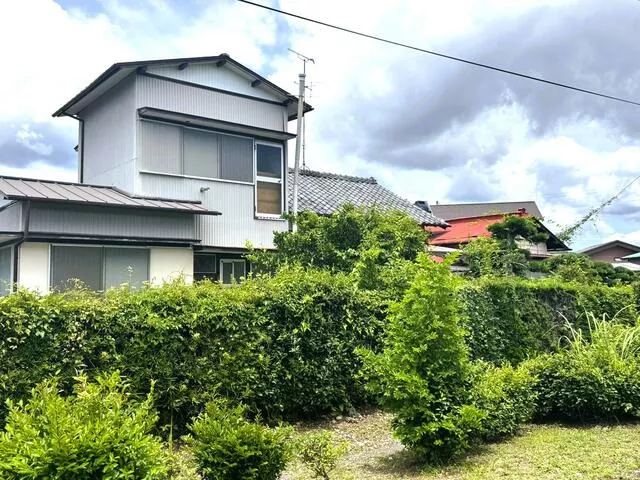 Hamamatsu City, Hamana District, Oro (Nishi-Kajima Station) 2-story building 7DK