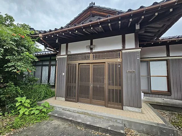 Used single-family home, JR Jōhana Line Hayashi Station 24 minutes on foot