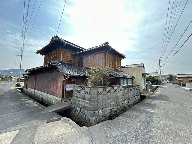 Used single-family home Sanuki City Zoda Korehiro single-family home