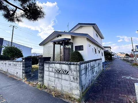Used single-family home Shirakaba Town 5-chome