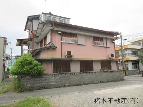 Aza Shinko, Komatsushima-cho, Komatsushima-shi, Komatsushima (Minami-Komatsushima Sta.) 3F 9SDK

2.8 million yen