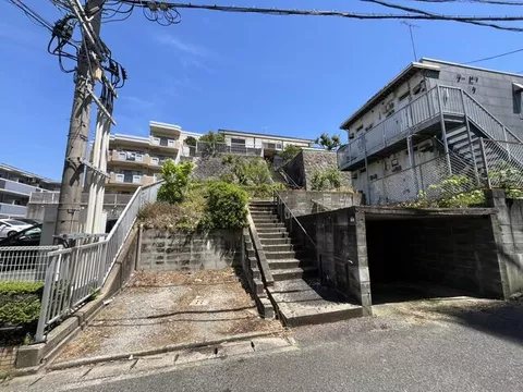 Fukuoka City, Higashi Ward, Kasumigaoka 4-chome (Kara no Hara Station) 2-story building 5LDK