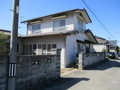 2F 6DK (Ichinomiya Sta.), Kagawa-cho, Takamatsu-shi, Takamatsu

2,000,000 yen