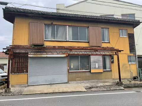 Higashikagawa City, Sanbonmatsu (Sanbonmatsu Station) 2-story 3K