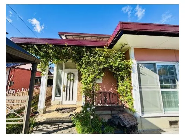 《Spacious 4SLDK beautiful home, over 58 tsubo of land, all rooms equipped with storage》