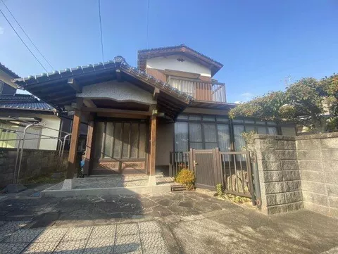 Ube City, Kawazoe 2-chome (Kotozuka Station) 2-story building 4DK