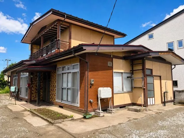 14 minutes on foot to Sagae Station! Over 130 tsubo of land allows you to enjoy hobbies in the garden!