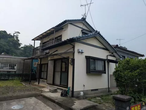 Miyazaki City, Sadowara Town Kamitajima 2-story building 4DK