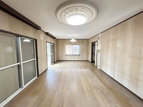 Used single-family home, Jiyugaoka 3-chome, Hofu City - Image 2
