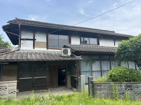 2F 6DK in Ideda, Kikuchi-shi

2.5 million yen