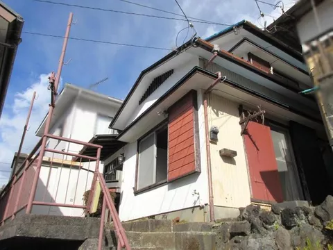 Oka 1.3 million yen