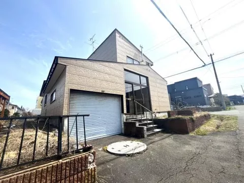 Ebetsu City, Bunkyo-dai Minami-cho (Oasa Station) 2-story building 4LDK
