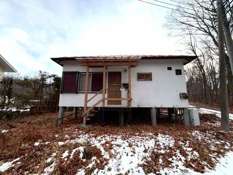 Agatsuma District, Tsumagoi Village, Oaza Kamihara (Ōmae Station) Single-story building 2DK
