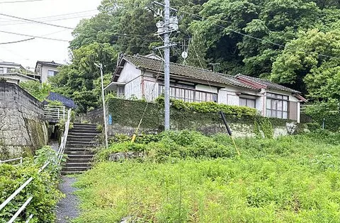Used single-family home, within the school district of Nagasaki City Koijima Elementary School, Nagasaki City, Kamikojima