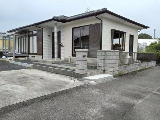 Kobayashi City Hosono (Kobayashi Station) single-story building 3LDK