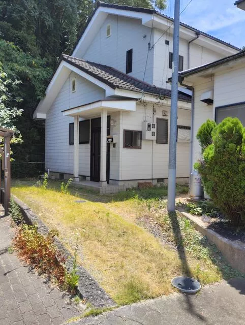 Matsuyama City, Minami-Shiramizu 3-chome (Dogo Onsen Station) 2-story 3LDK