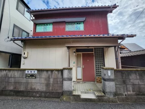 Yamaguchi Prefecture, Shimonoseki City, Aoyama Honmachi 1-chome (Aoyama Station) 2-story building 4DK
