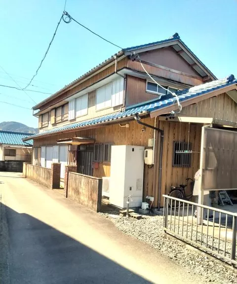Ise City, Tsumura Town (Tamura Station) 2-story building 7LDK