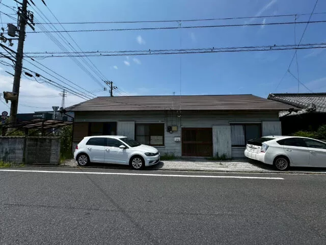Shikokuchuo City, Muramatsu Town (Iyo-Mishima Station) Single-story building 5DK