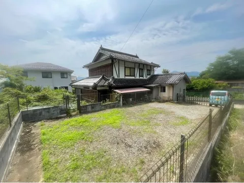 Kawamori, Oe-cho (Oe Station) 2,000,000 yen - Image 3