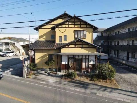 Kasai (Koi River Station) 13.8 million yen